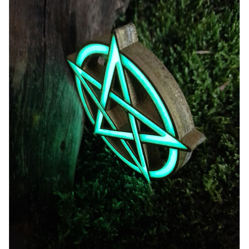 Lumineszierendes Pentagramm